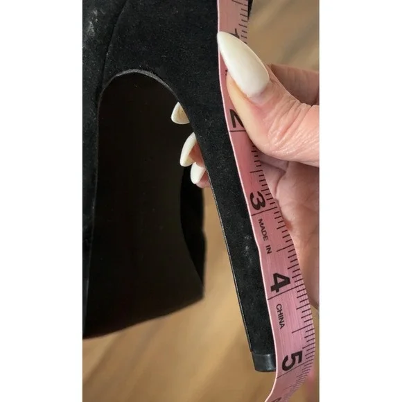 Diane von Furstenberg black "suede/nubuck" platform pumps SZ: 8.5 - Picture 8 of 10